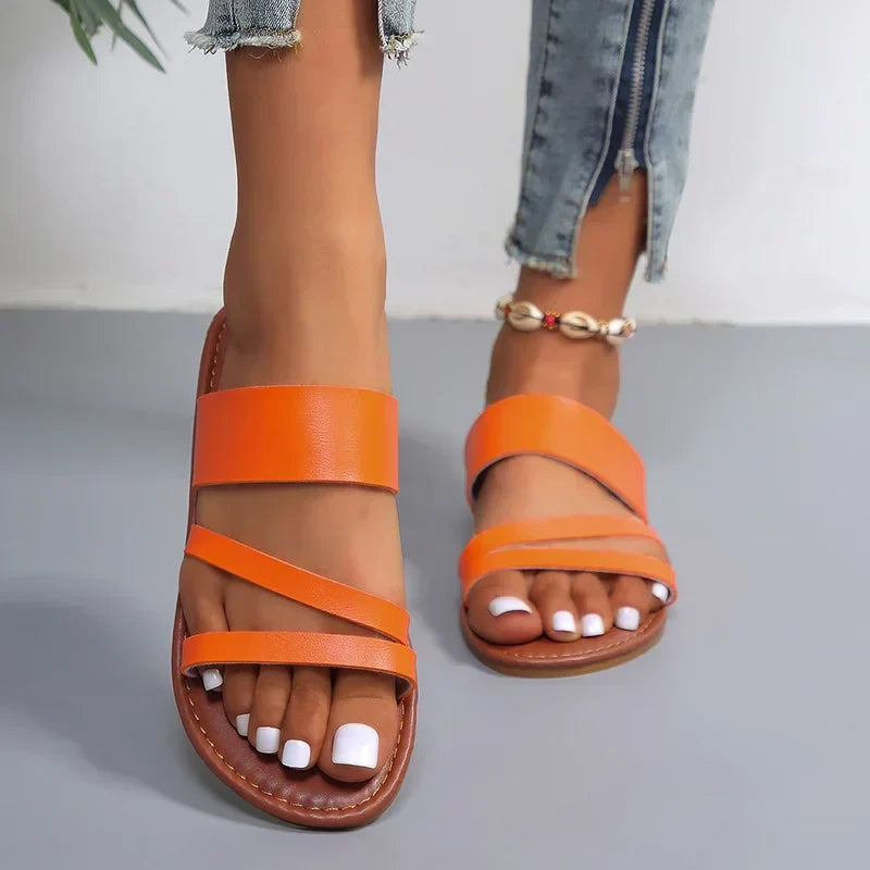 Anna-Berg | Elegant Flat Cushioned Sandals with Graceful Drape