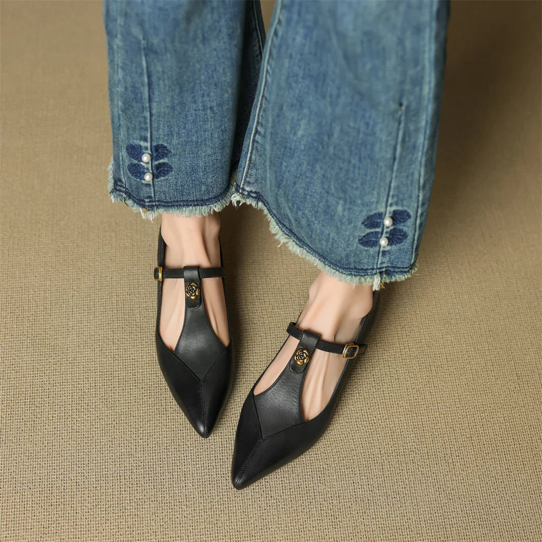 Anna-Berg | Black Pointed Toe Leather Heels