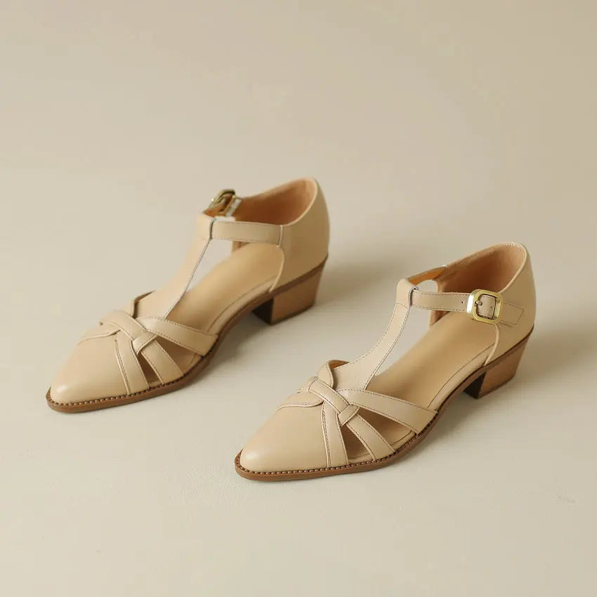 Anna-Berg | Elegant Pointed Toe Pumps