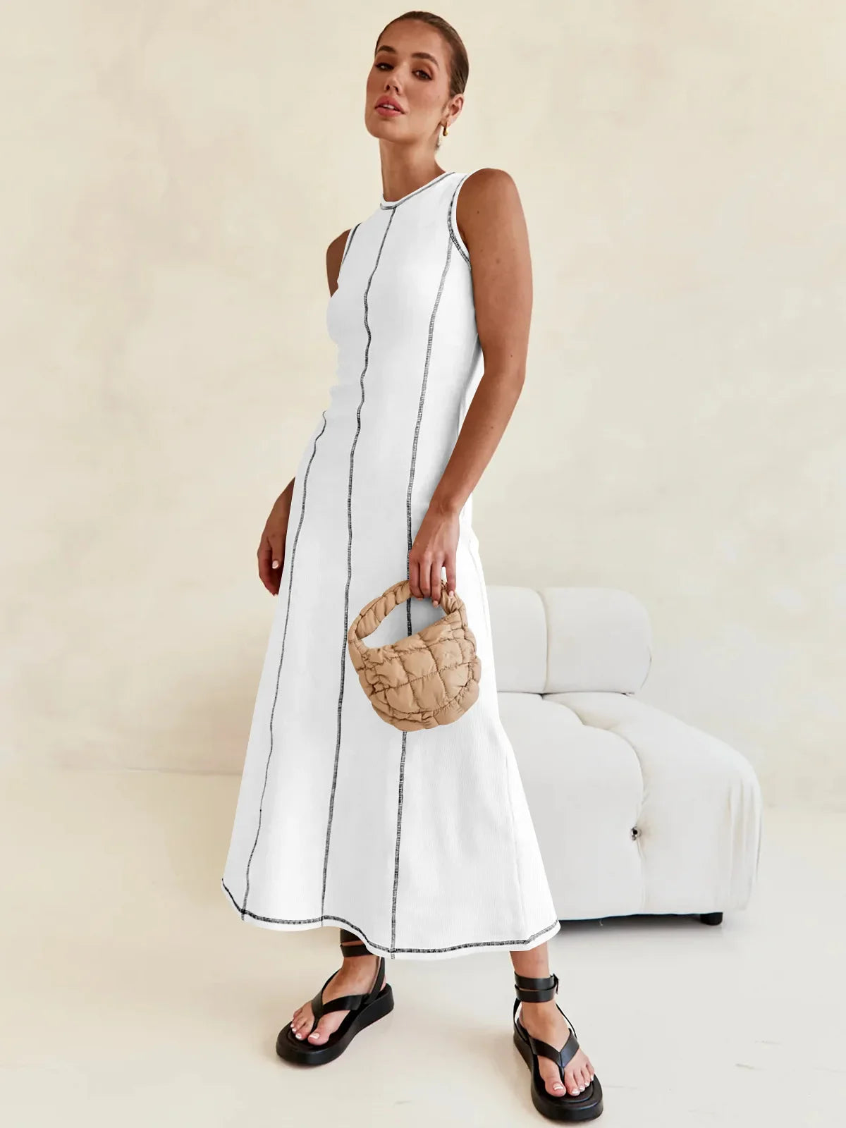 Anna-Berg | Sleeveless Maxi Knit Dress