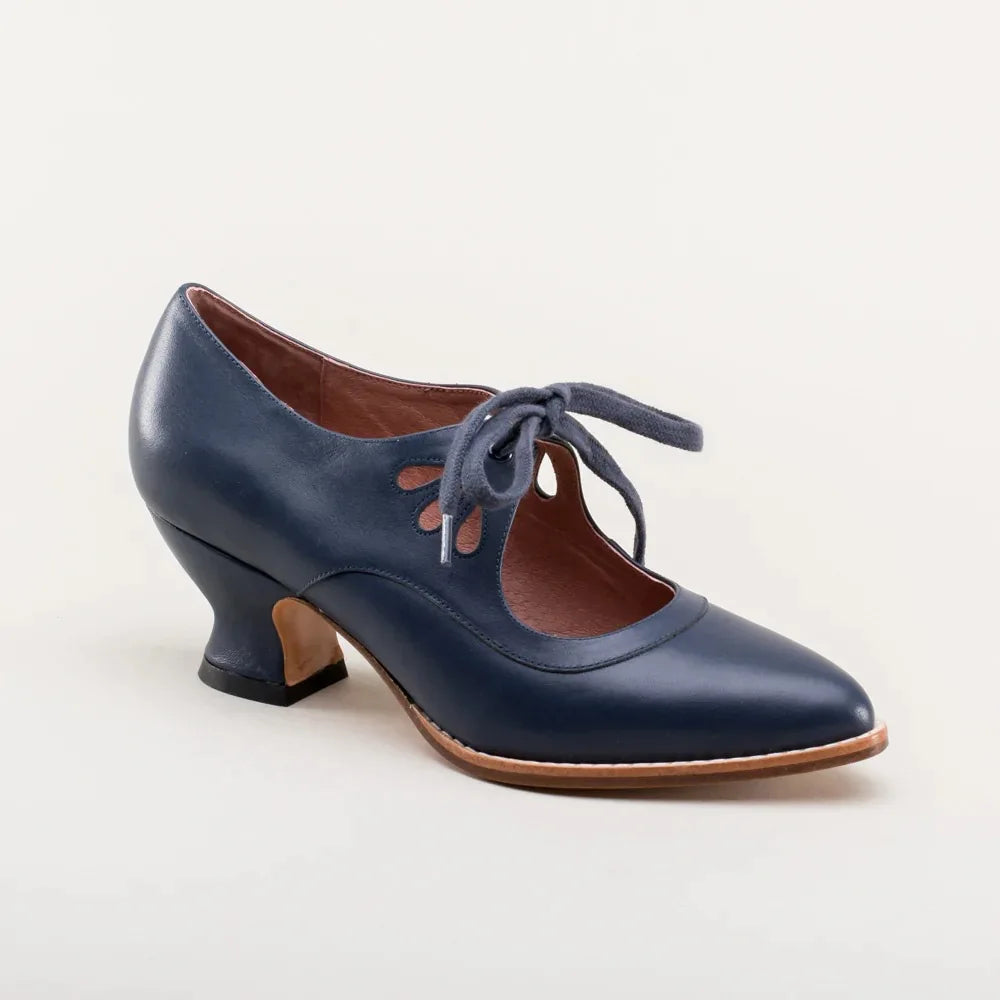 Anna-Berg | Elegant Flat Cushioned Sandals for Effortless Elegance