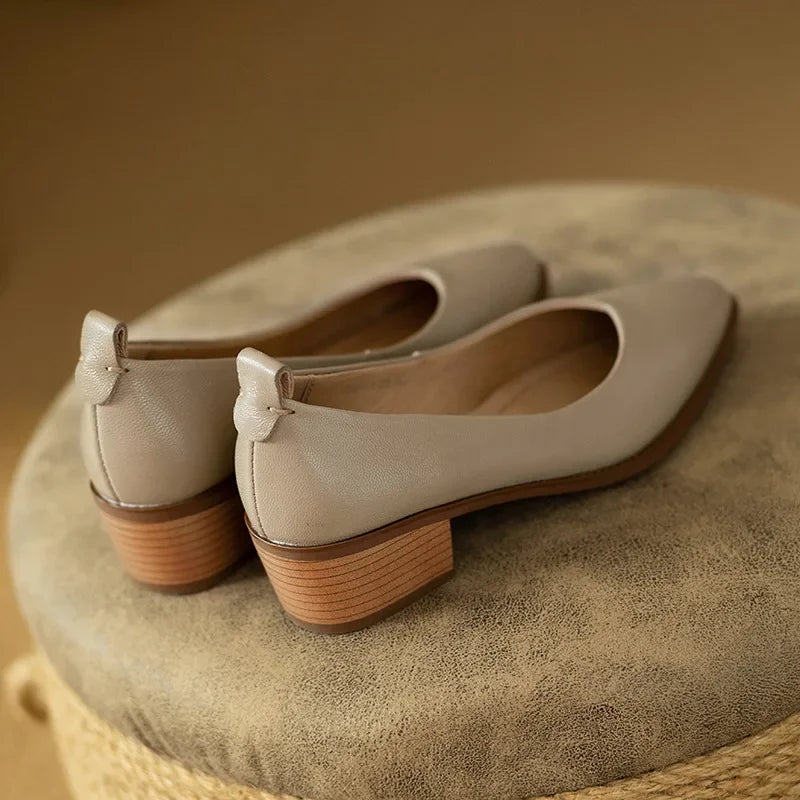 Anna-Berg | Classic Pointed Toe Pumps