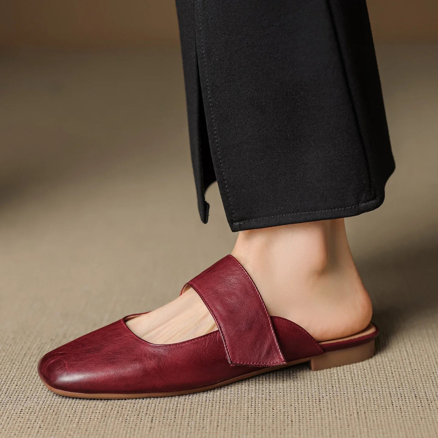 Anna-Berg | Black Square Toe Chunky Heel Leather Mules