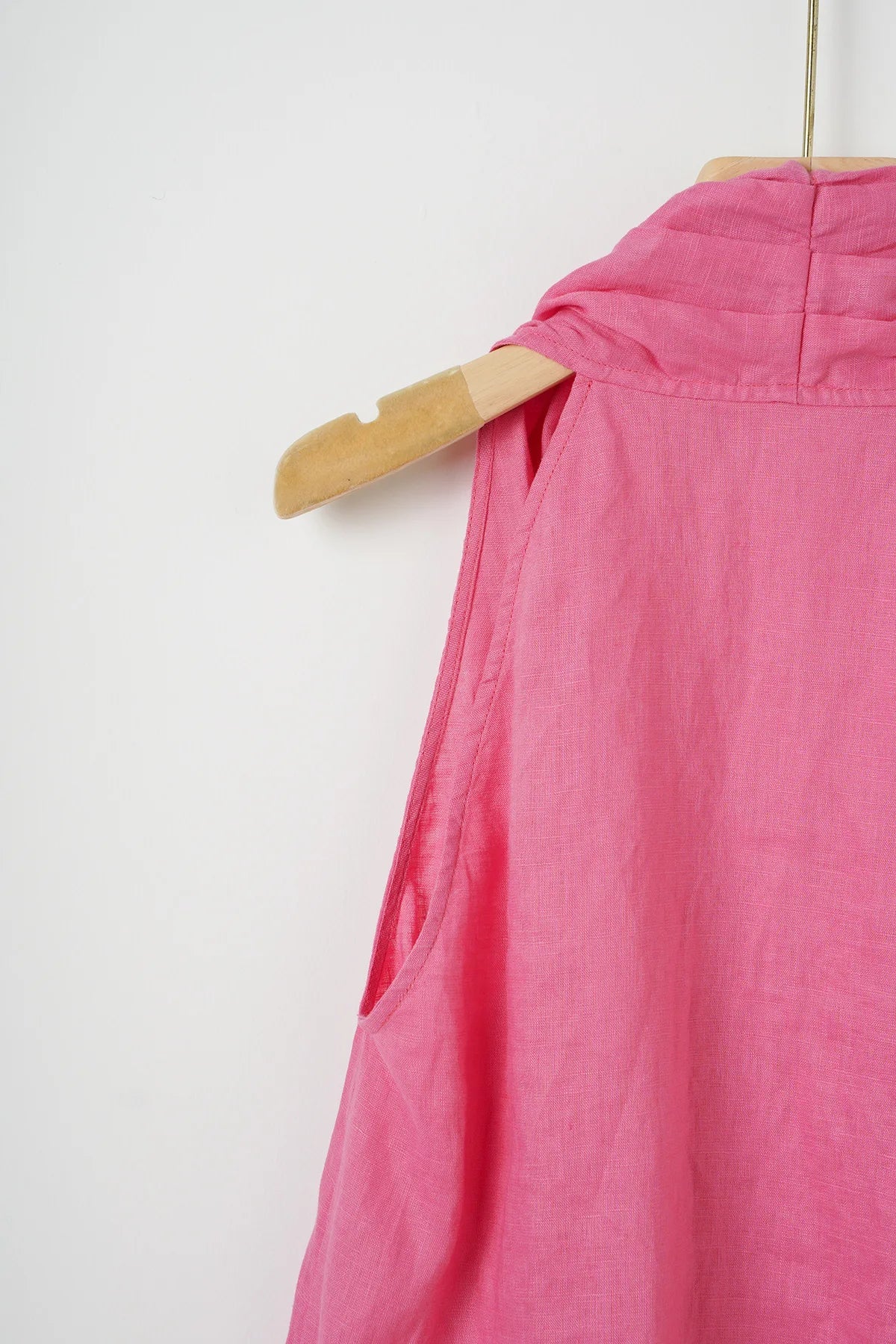 Anna-Berg | Natural Draped Linen Vest