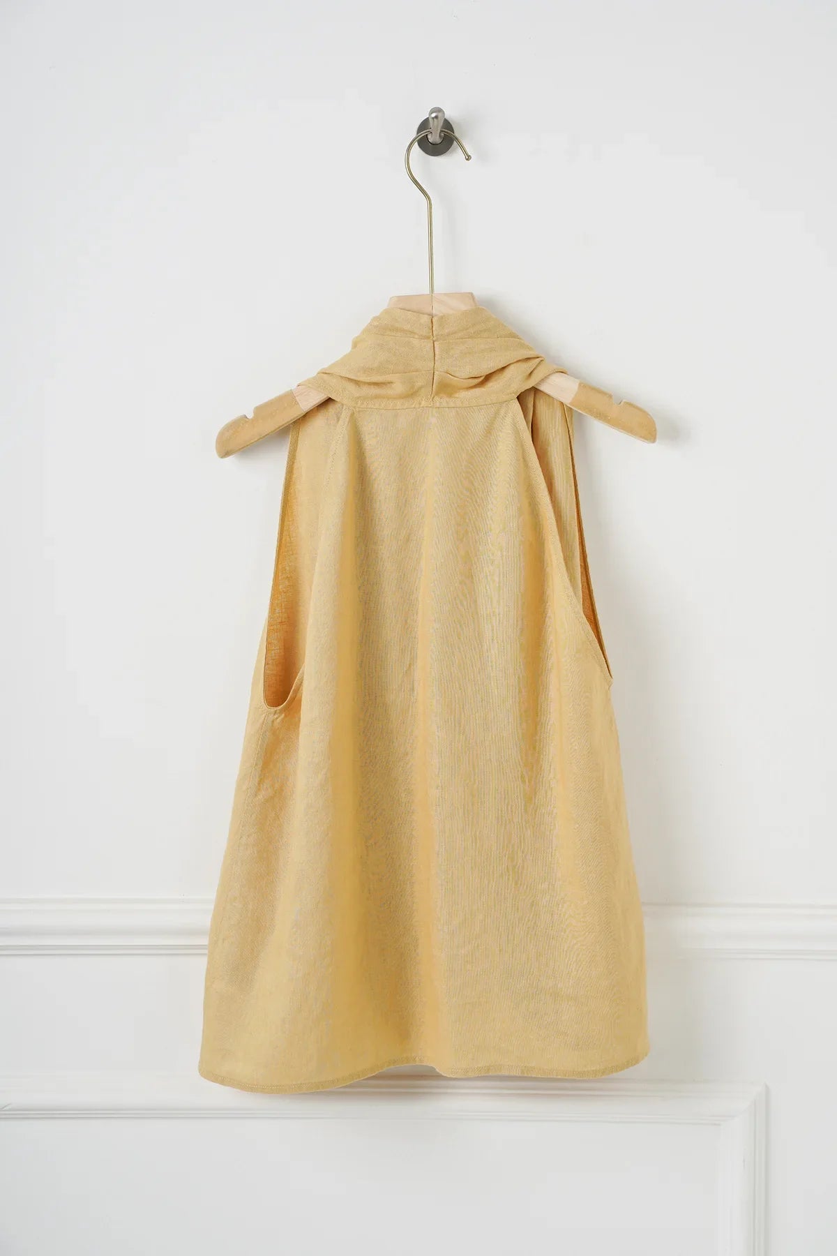 Anna-Berg | Natural Draped Linen Vest