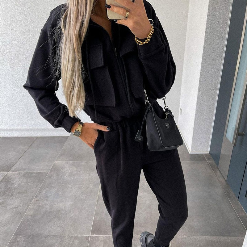 Anna-Berg |  Women's Jogging Set Trendy Two-Piece Comfortable Tracksuit for Active and Leisure Wear