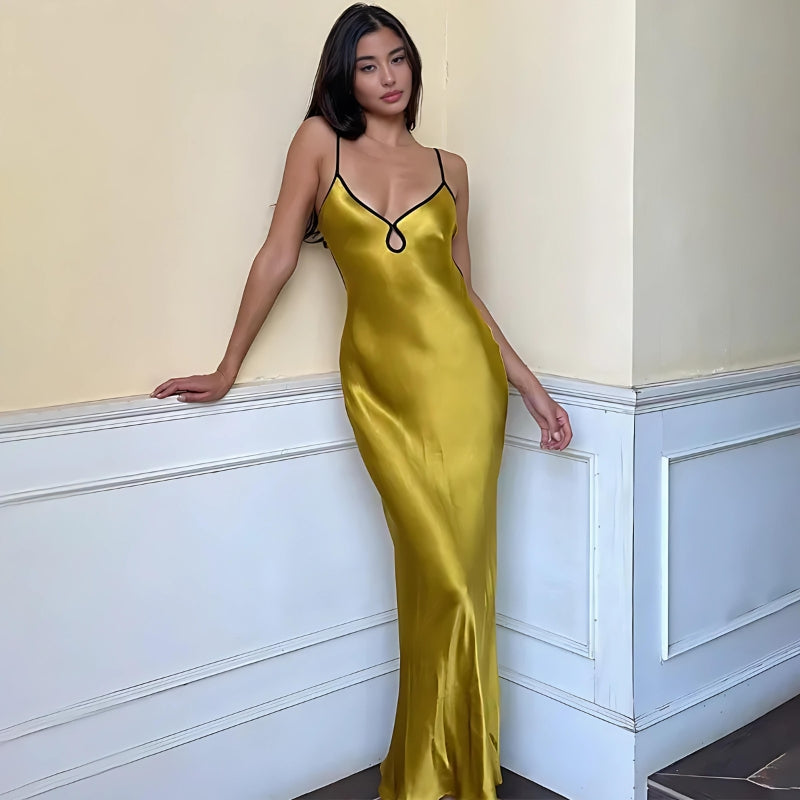 Anna-Berg | Satin Backless Dress