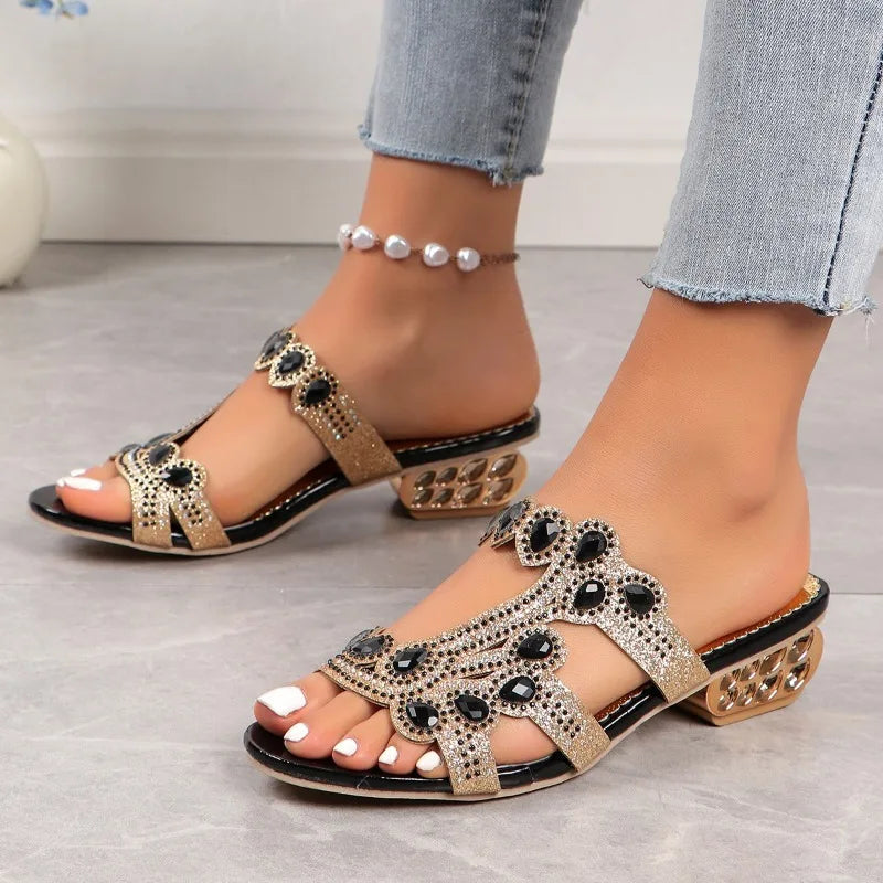 Anna-Berg | Timeless Glamour Stylish Sandals in a Flattering Cut