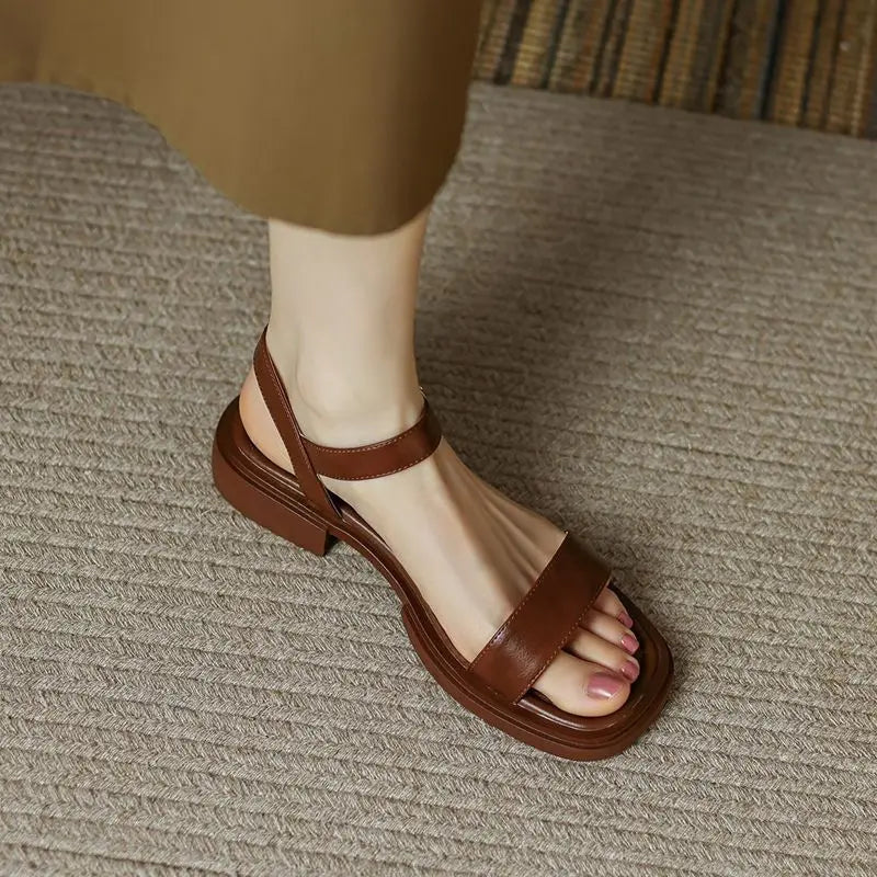 Anna-Berg | Flowing Vegan Leather Sandals for Effortless Elegance