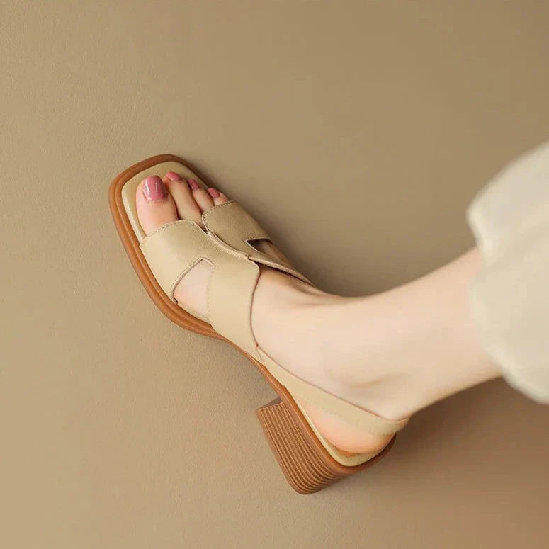Anna-Berg | Block-Heel Ankle-Strap Leather Sandals