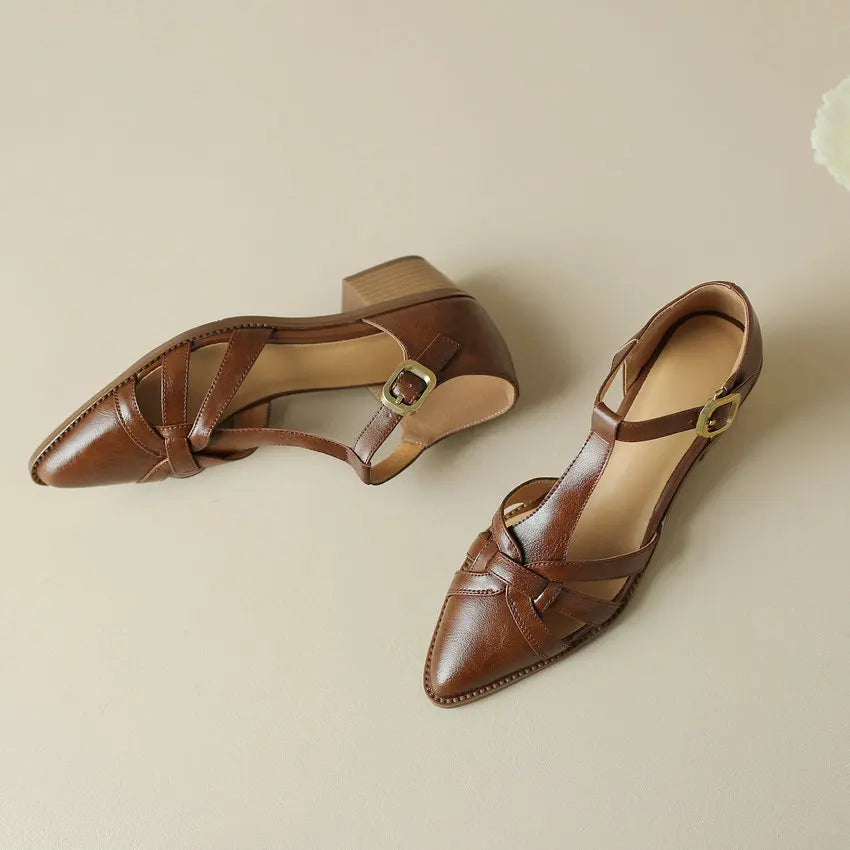Anna-Berg | Elegant Pointed Toe Pumps