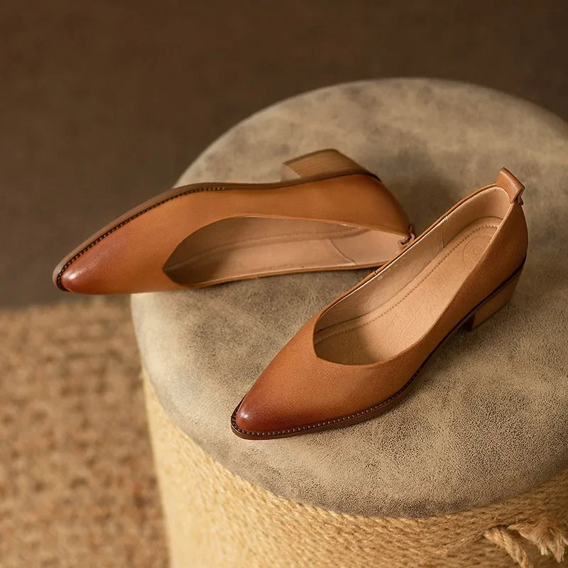Anna-Berg | Classic Pointed Toe Pumps