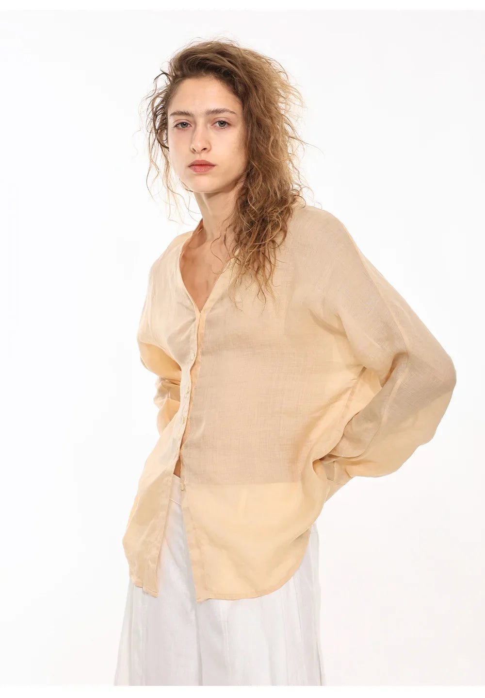 Anna-Berg | Collarless V-Neck Linen Shirt