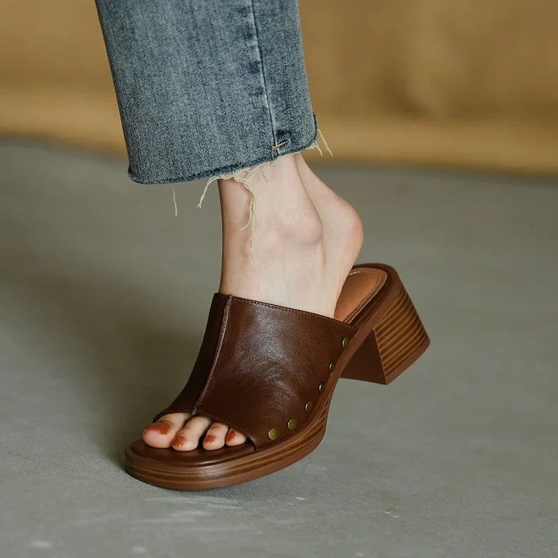 Anna-Berg | Leather Sandals