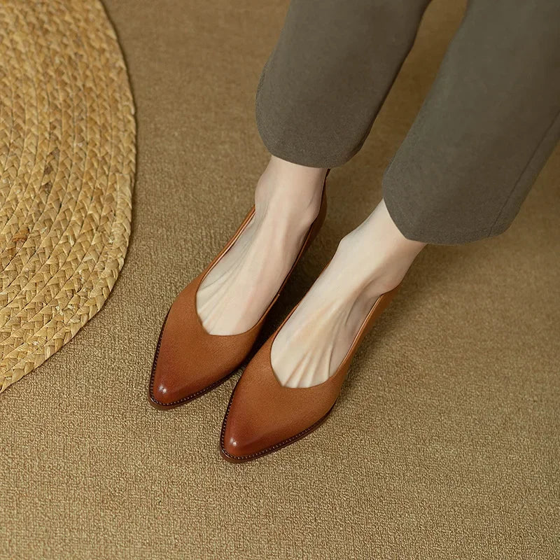Anna-Berg | Classic Pointed Toe Pumps