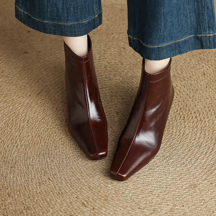 Anna-Berg | Black Leather Ankle Boots