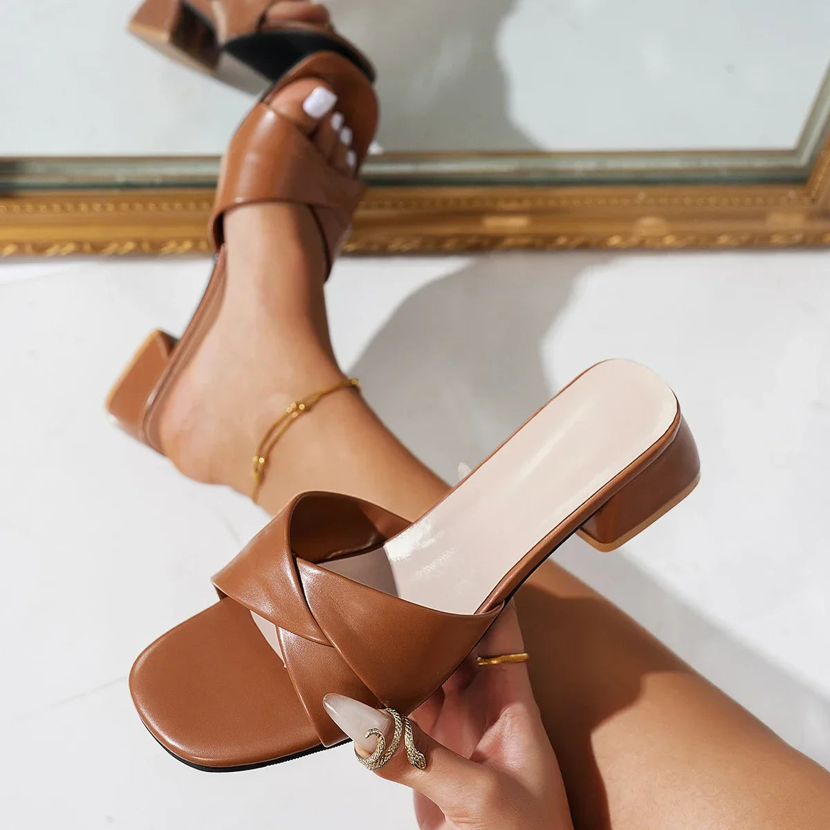 Anna-Berg | Leather Sandals with Ankle Strap