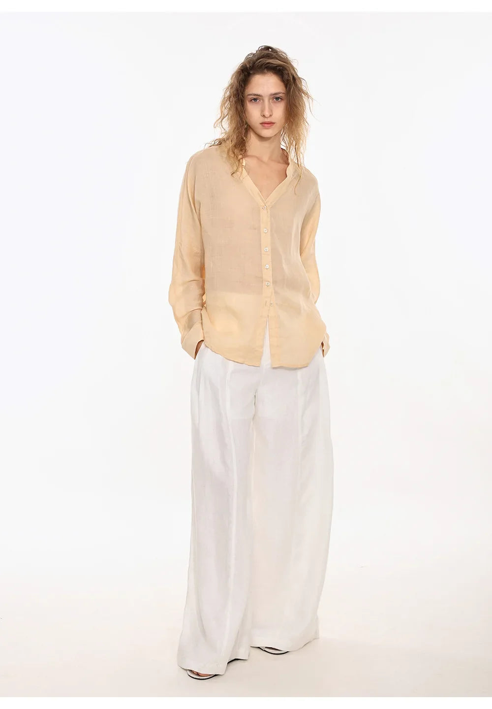 Anna-Berg | Collarless V-Neck Linen Shirt