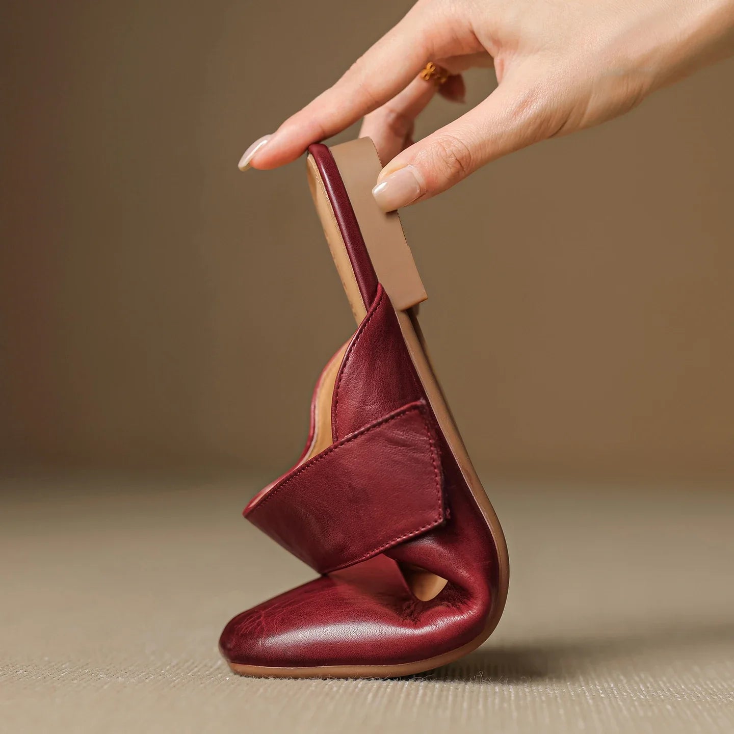 Anna-Berg | Black Square Toe Chunky Heel Leather Mules