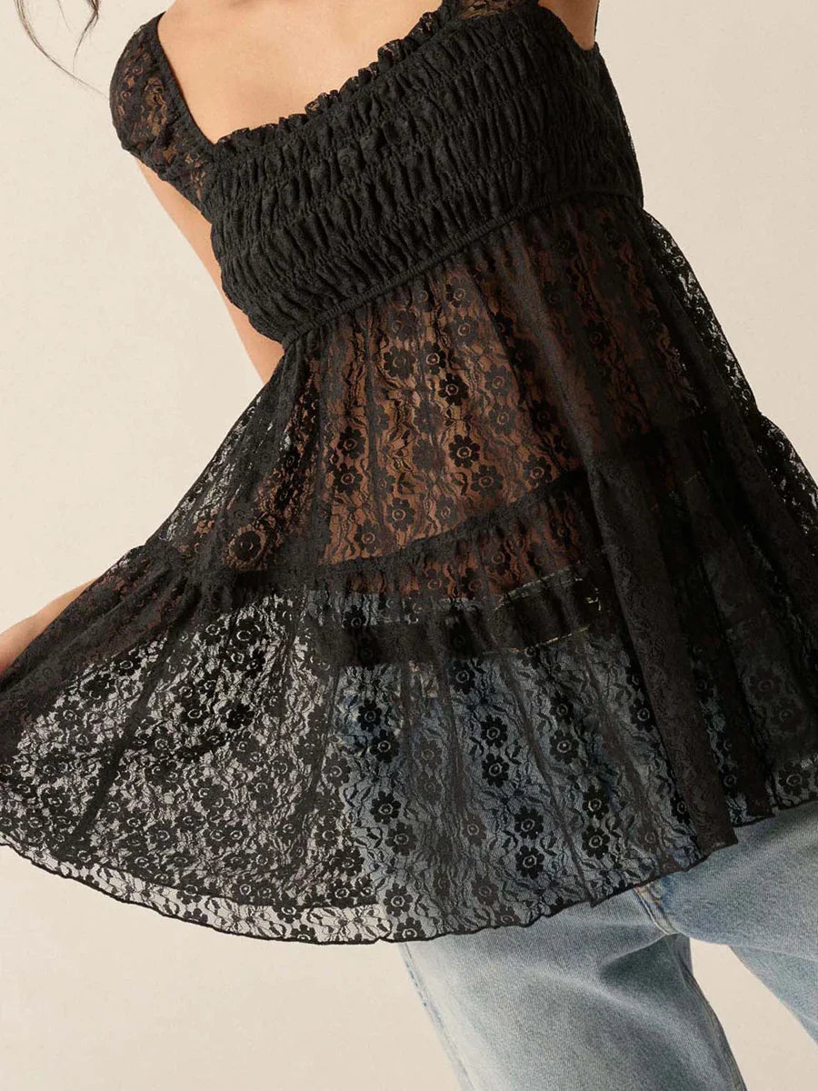 Anna-Berg | Cutout Cropped Top