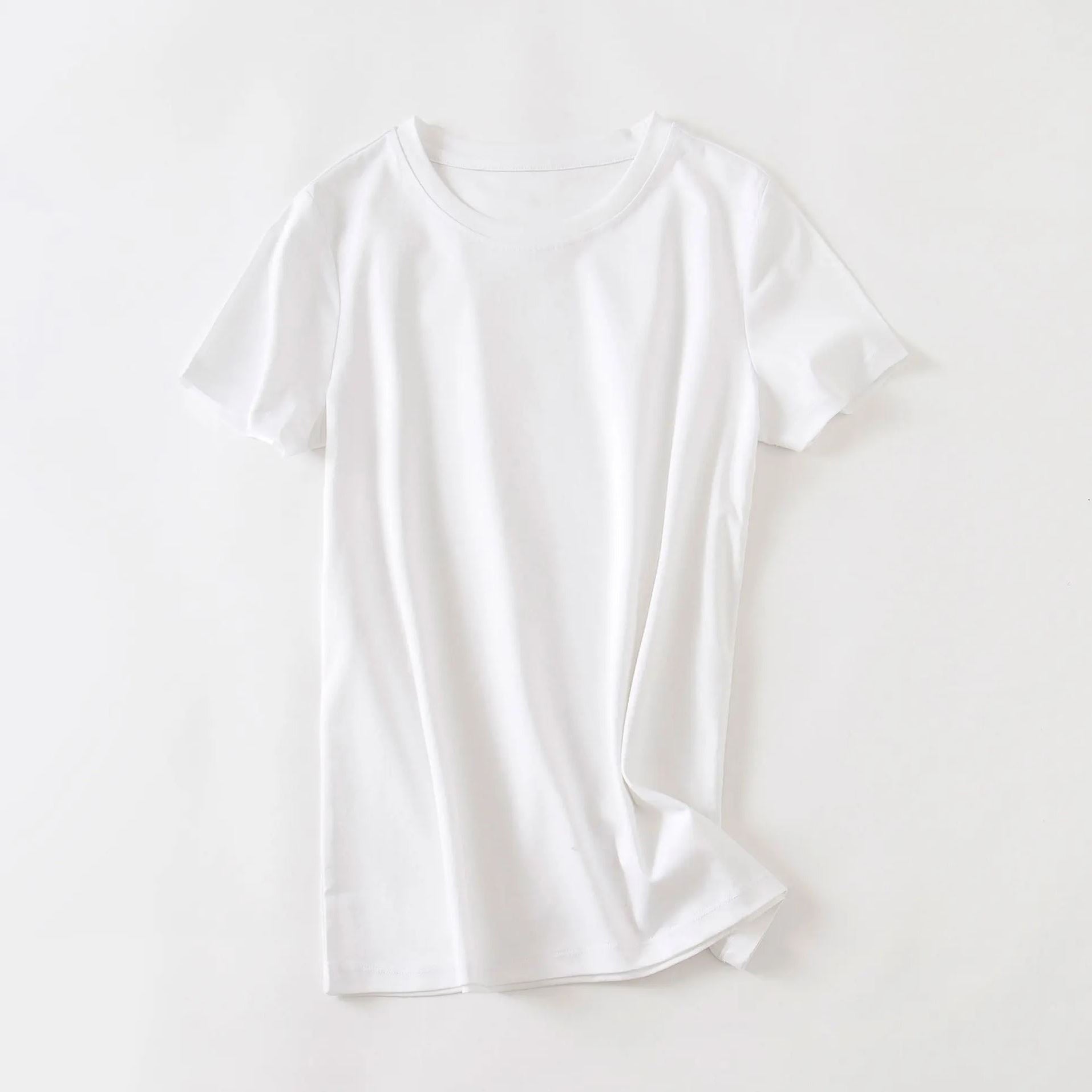 Anna-Berg | Minimalist T-shirt