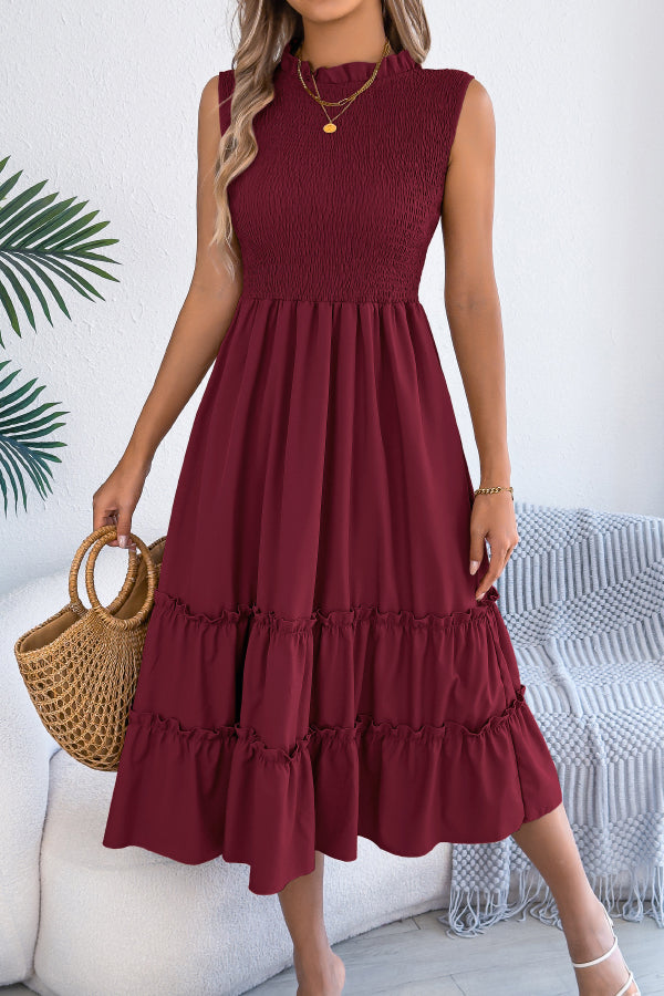 Anna-Berg | Solid Color Sleeveless Tucked Patchwork Dress