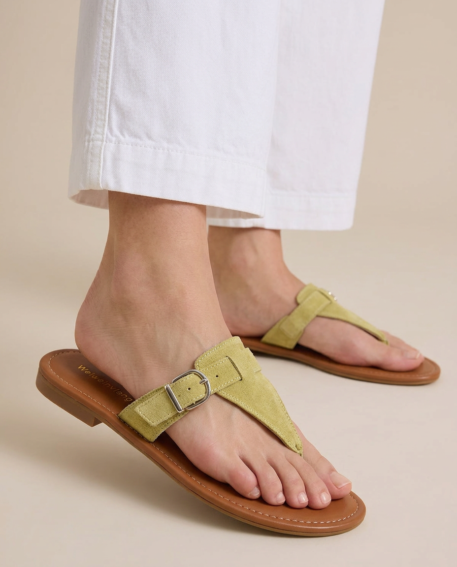 Anna-Berg | Black Buckle-Closure Ankle-Strap Leather Sandal