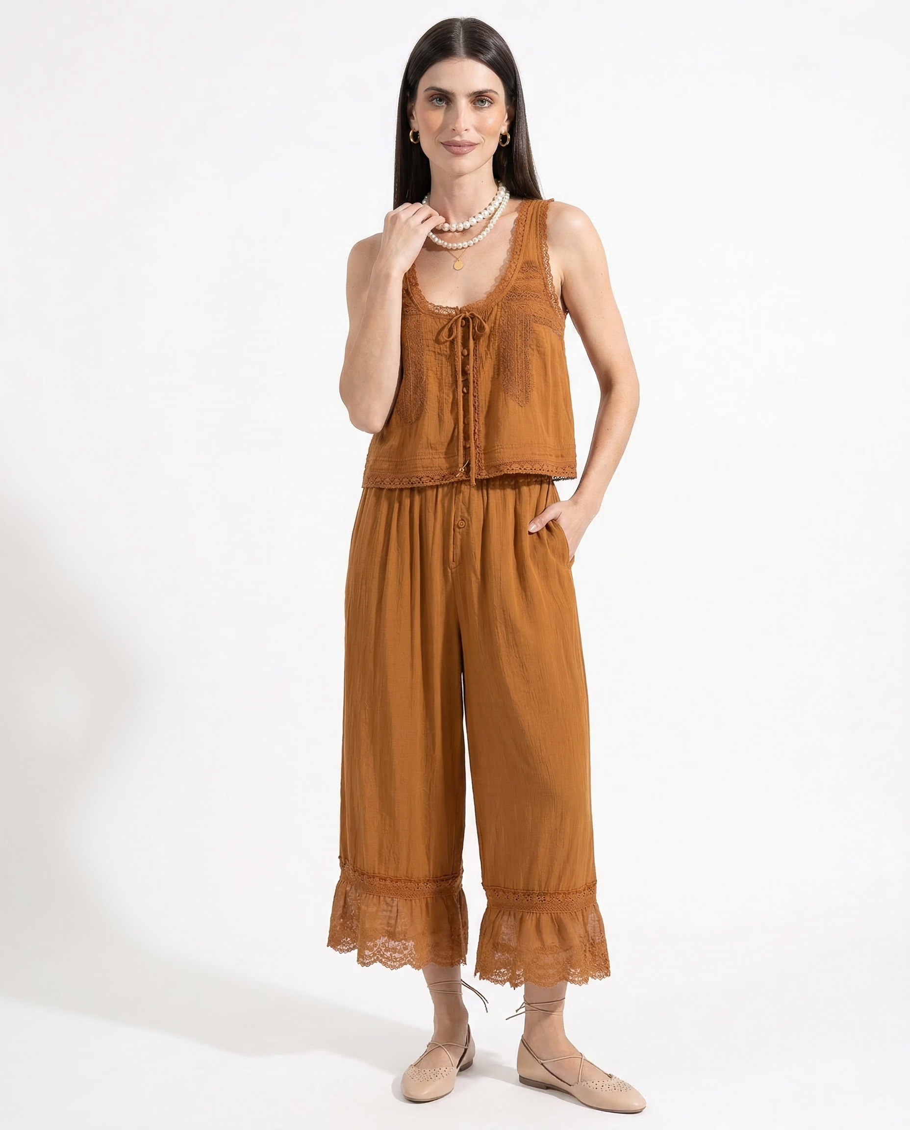 Anna-Berg | Ivory Cropped & High-Waist Lace Two-Piece Set