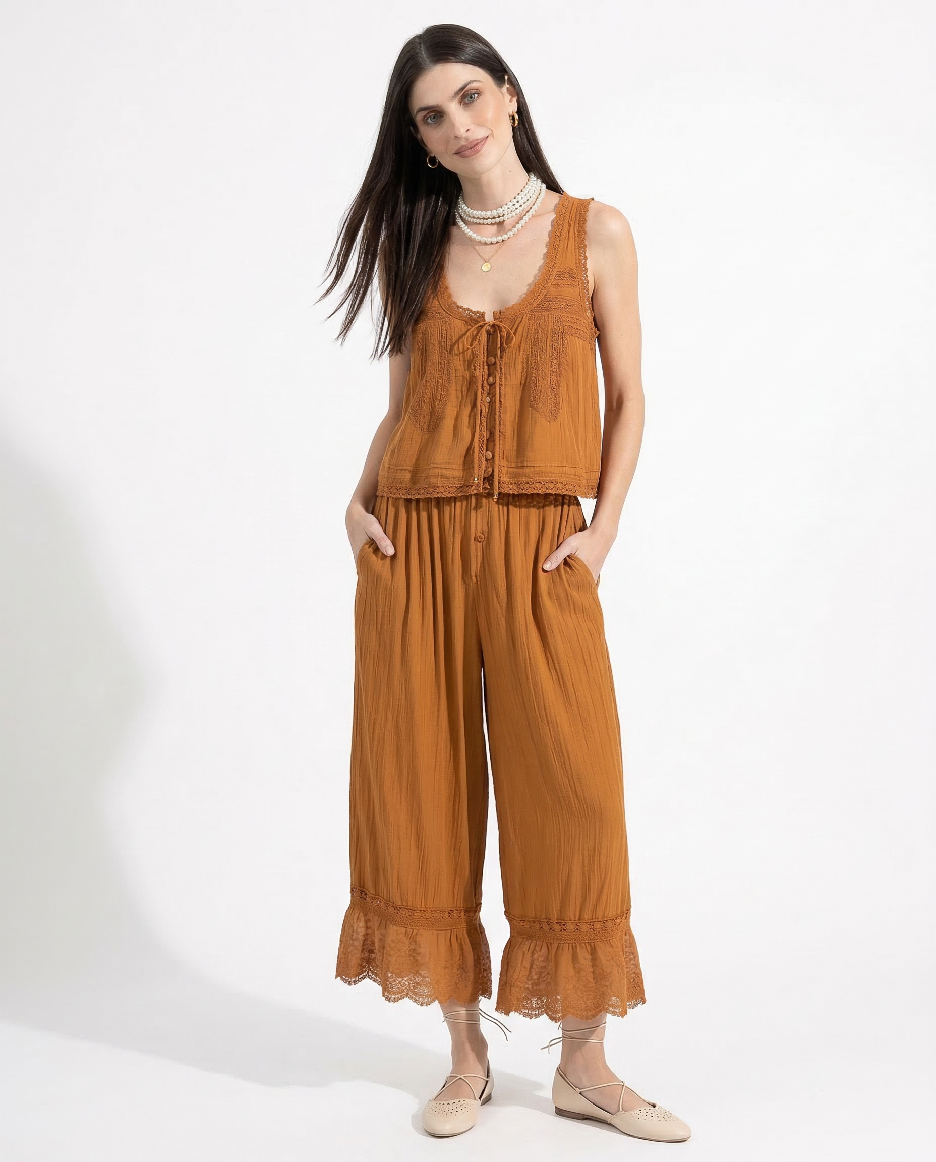 Anna-Berg | Ivory Cropped & High-Waist Lace Two-Piece Set