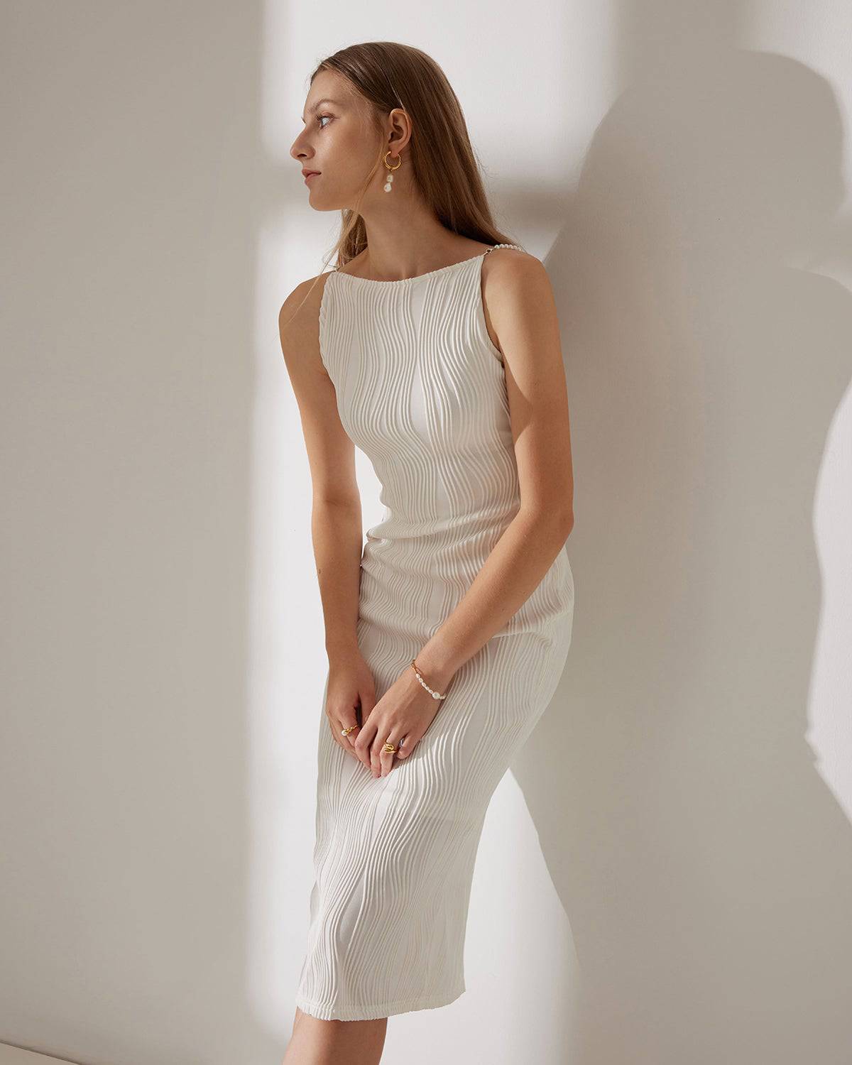 Anna-Berg | Red Pearl Strap Textured Dress