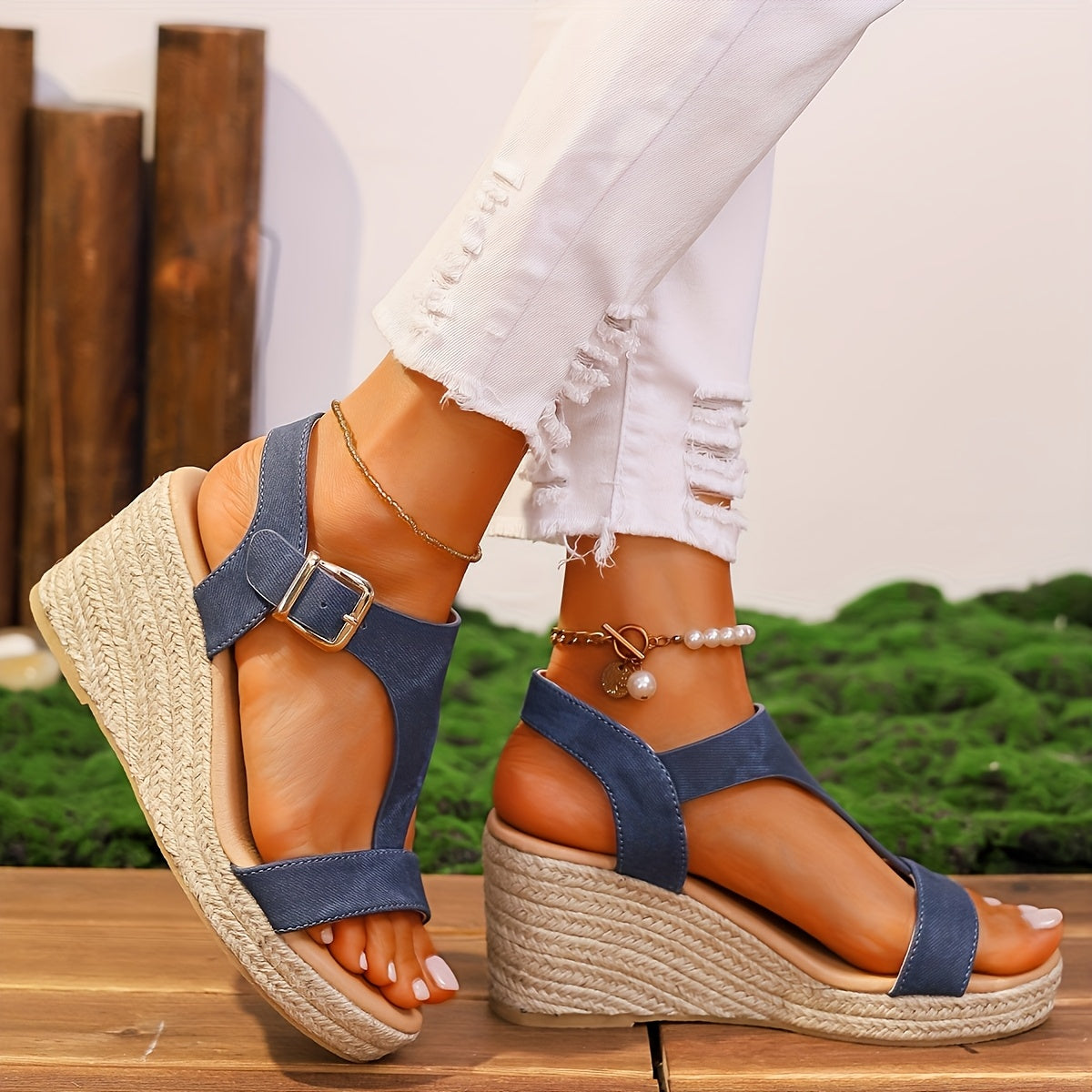 Anna-Berg | Effortless Sandals Made to Turn Heads