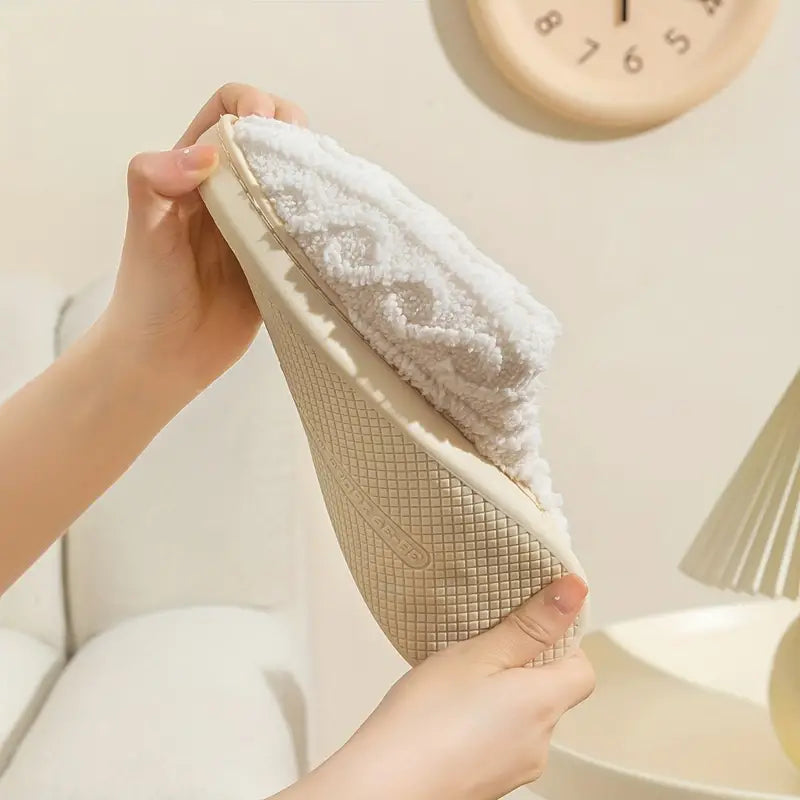 Anna-Berg | Plush Slippers