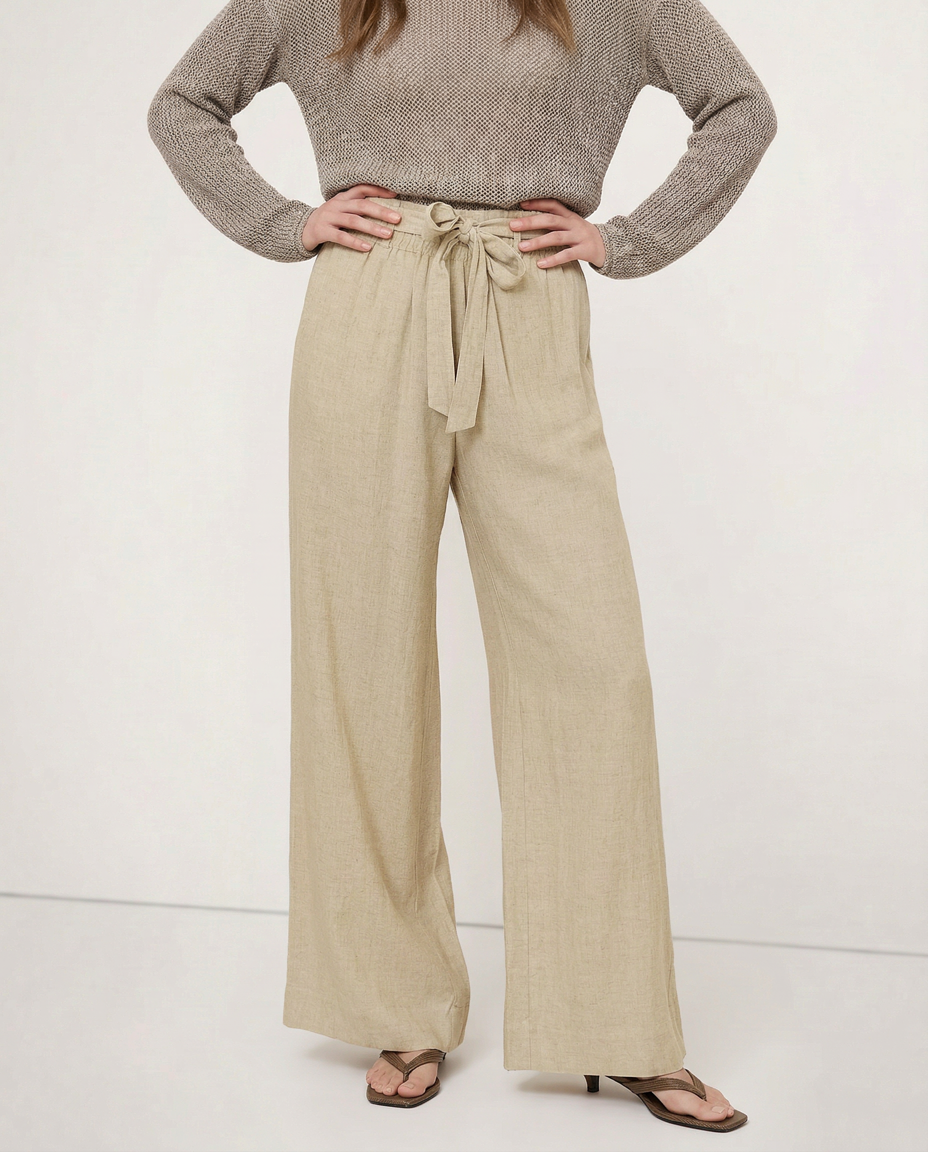Anna-Berg | Ruffle-Waist Wide-Leg Linen Pant
