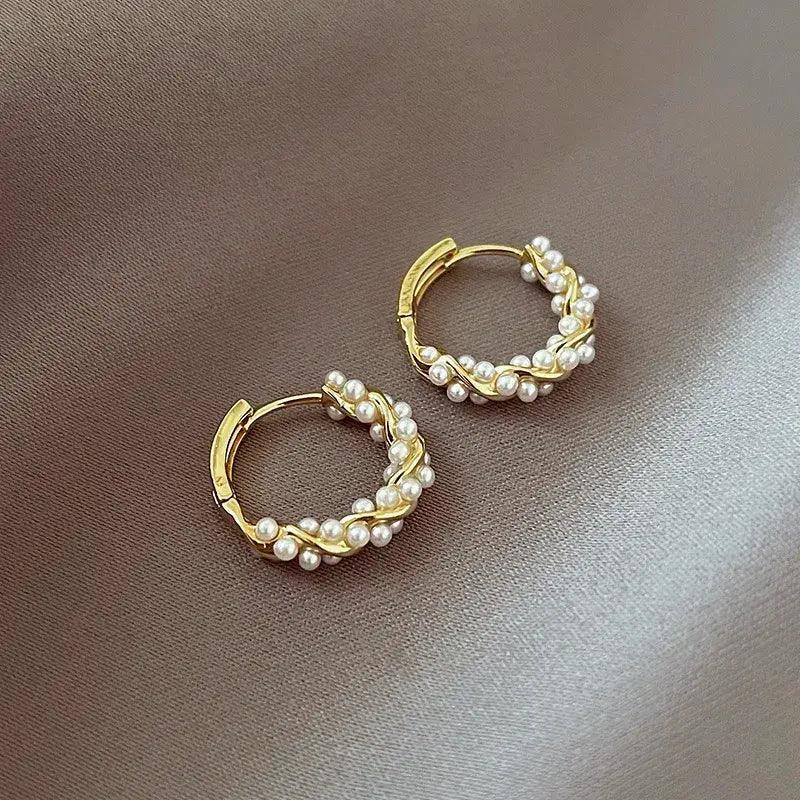 Elegant Round Pearl Earrings with Insert
