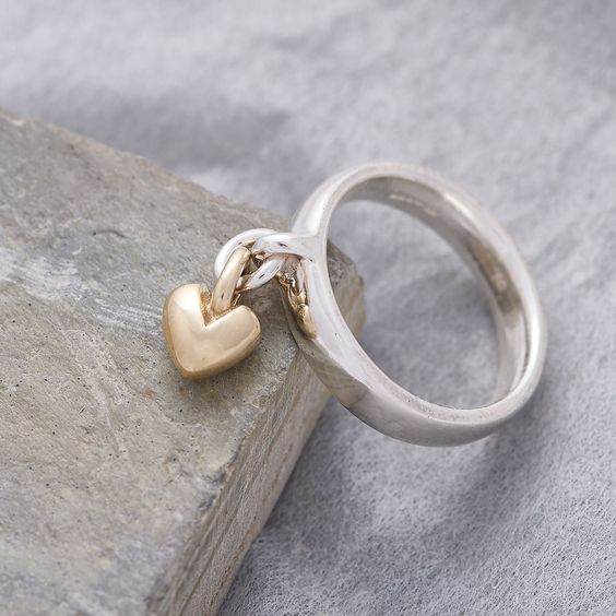 Vintage Hanging Heart Silver Ring