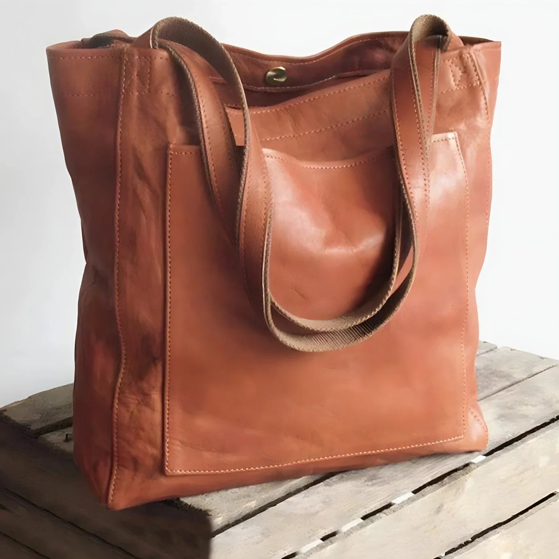 Anna-Berg |  Luxurious Vintage Leather Bag