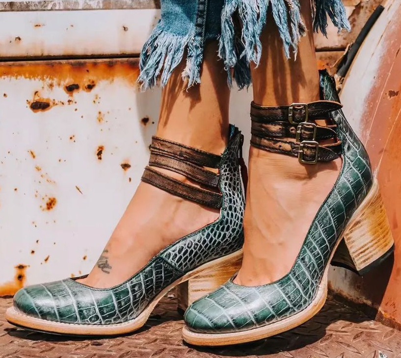 Anna-Berg | Elegant And Comfortable Sandals in a Flattering Cut