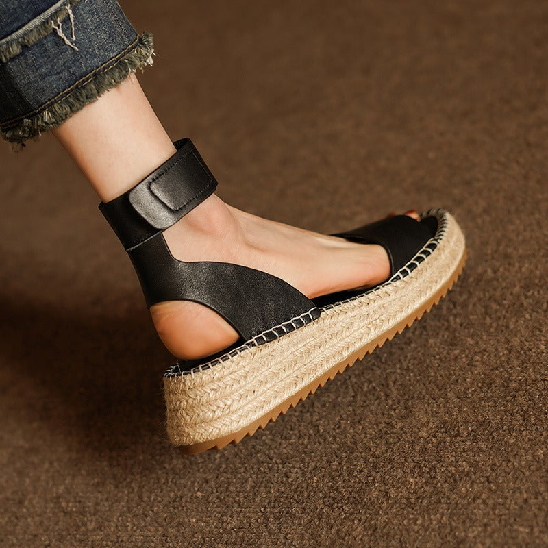 Anna-Berg | Black Ankle-Strap Leather Sandals