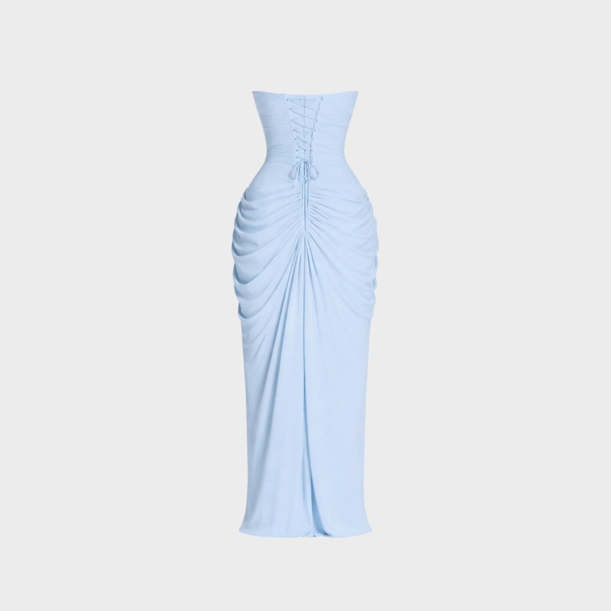 Anna-Berg | Elegant Ismara with a Flattering Silhouette