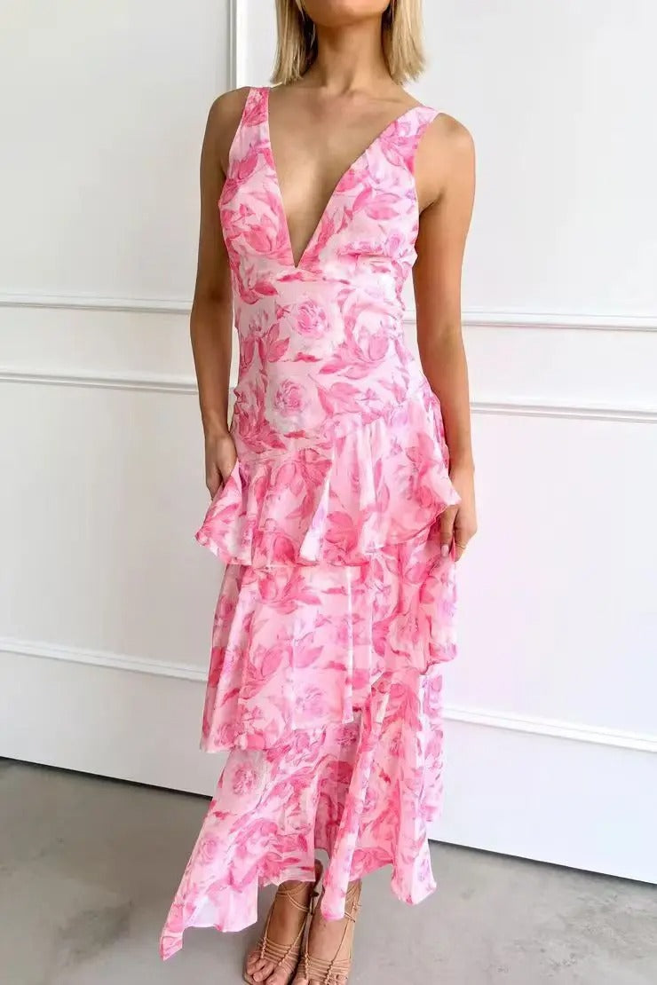 Anna-Berg | Modern Maxi Dress With A V-neck And Ruffles