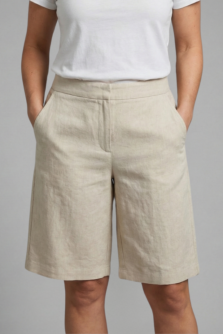 Anna-Berg | Elegant High Waisted Knee Length Shorts for a Polished Look
