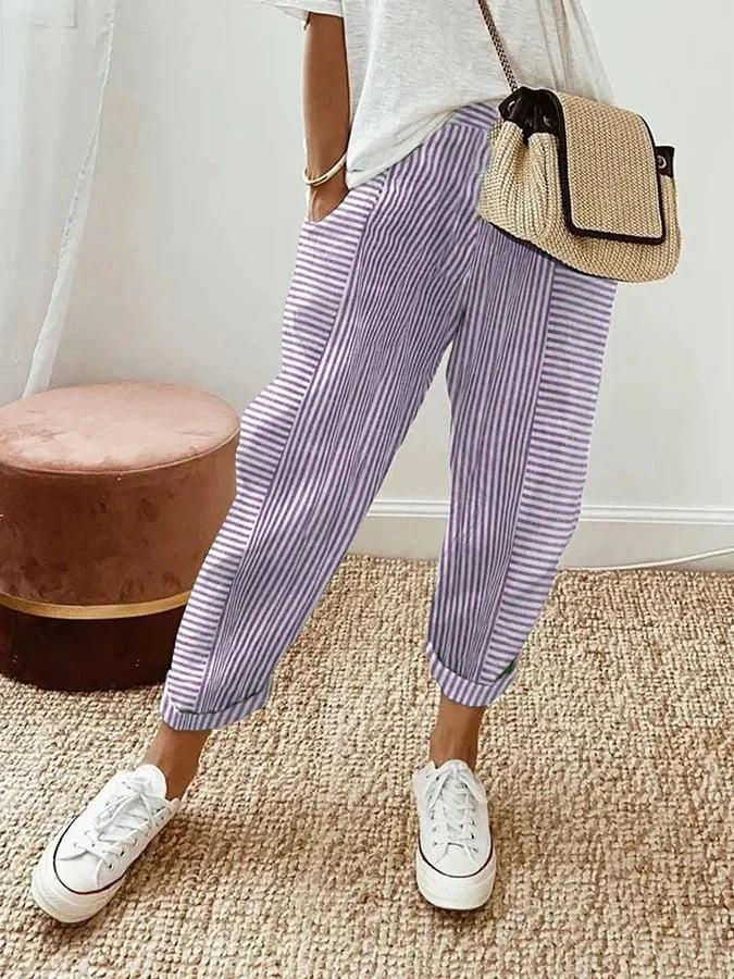 Anna-Berg | Feminine Striped Pants in a Flattering Cut