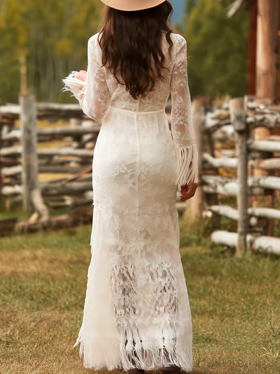 Anna-Berg | White Lace V-Neck Evening Dress