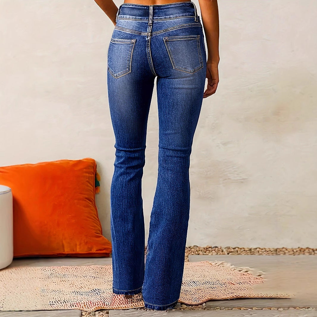 Anna-Berg | Feminine High Waist Bootcut Jeans in a Flattering Cut